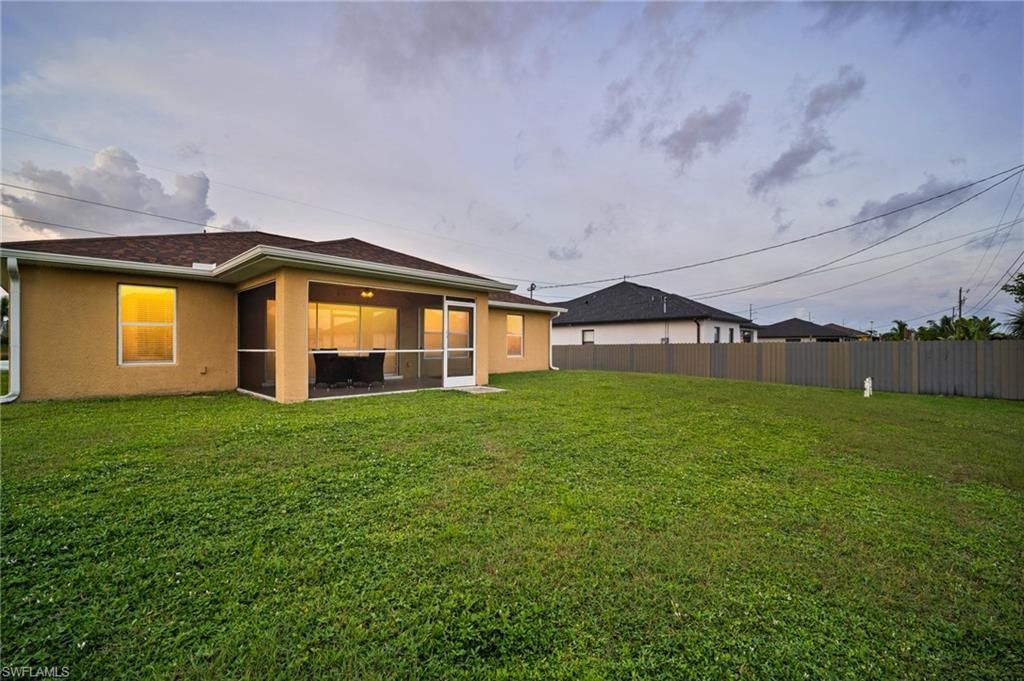 524 Tropicana Pkwy W, Cape Coral, FL 33993 Photo