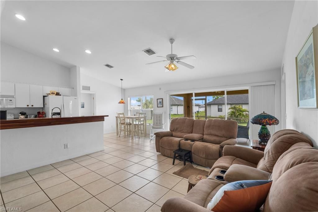 524 Tropicana Pkwy W, Cape Coral, FL 33993 Photo
