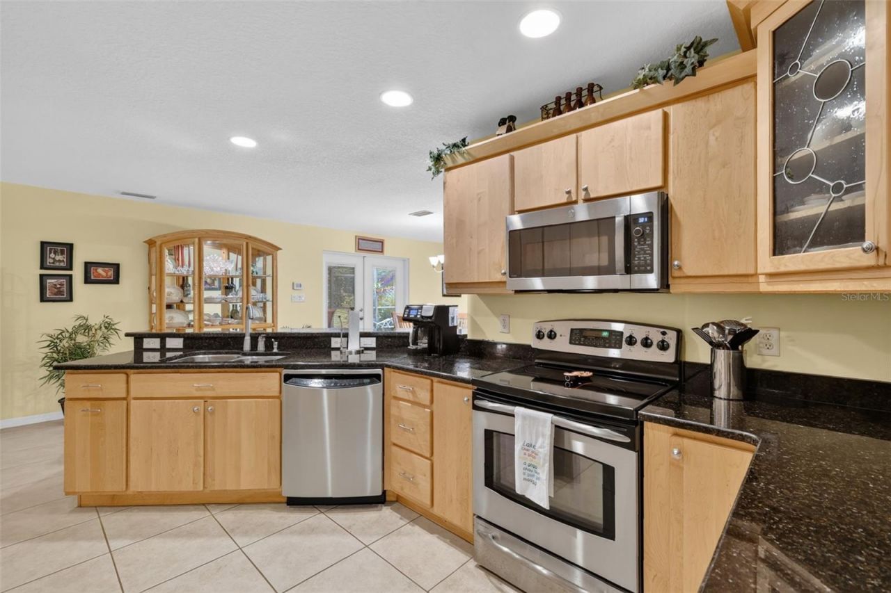 31151 Deal Drive , Mount Plymouth, FL 32776 Photo