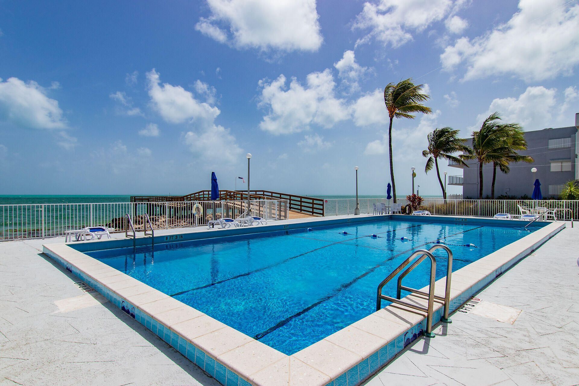 201 E Ocean Drive, Unit 208, Key Colony, FL 33051 Photo