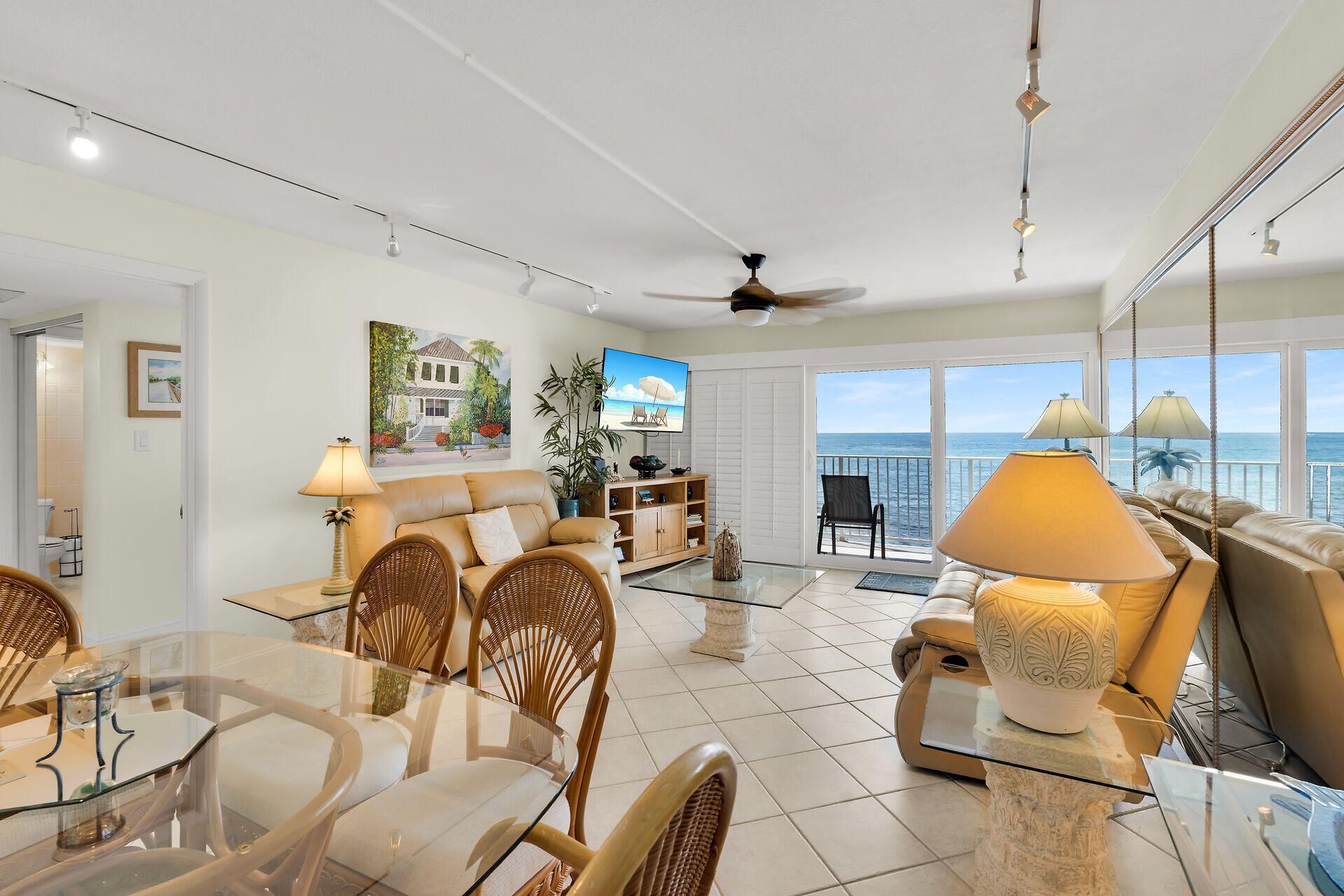 201 E Ocean Drive, Unit 208, Key Colony, FL 33051 Photo