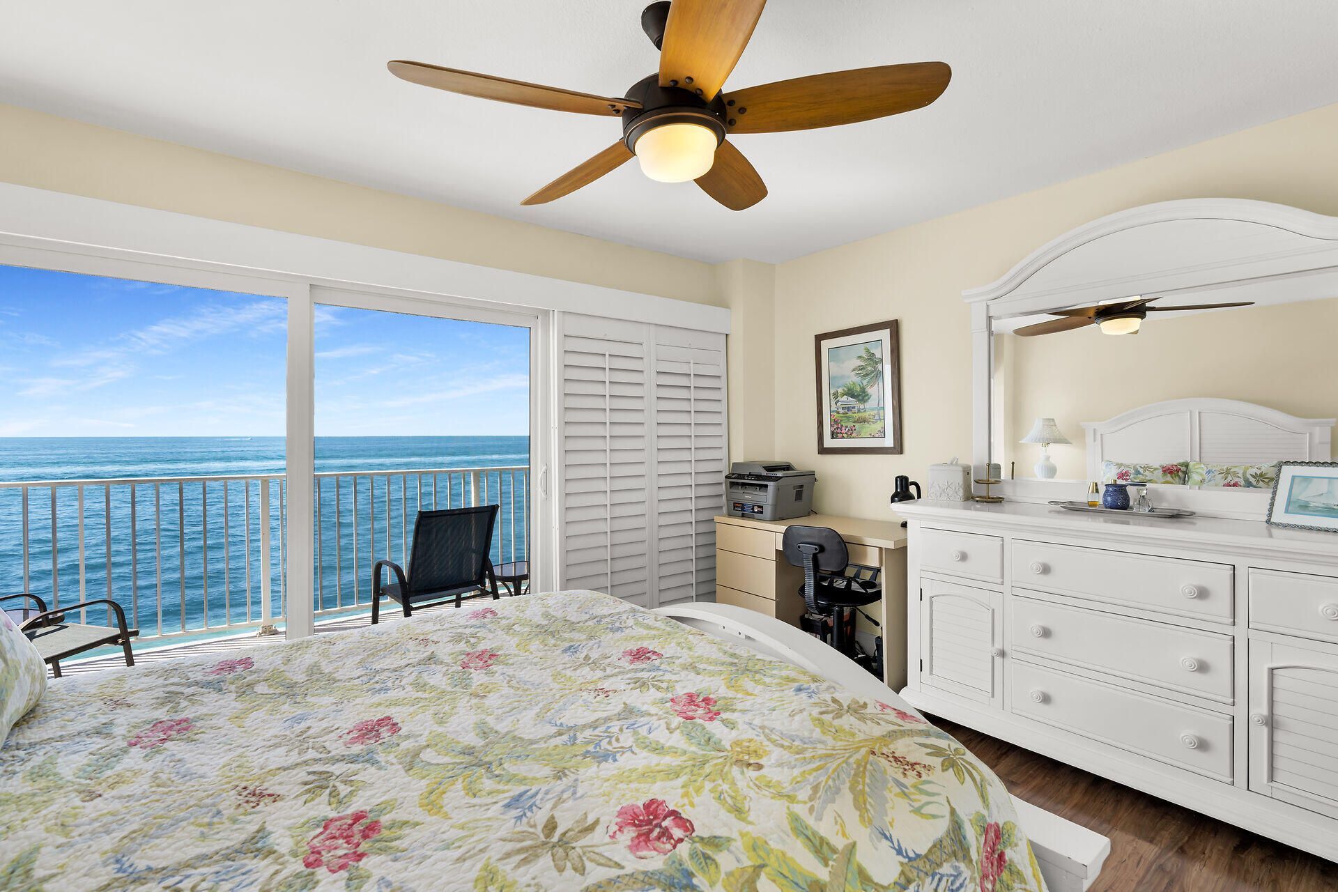 201 E Ocean Drive, Unit 208, Key Colony, FL 33051 Photo