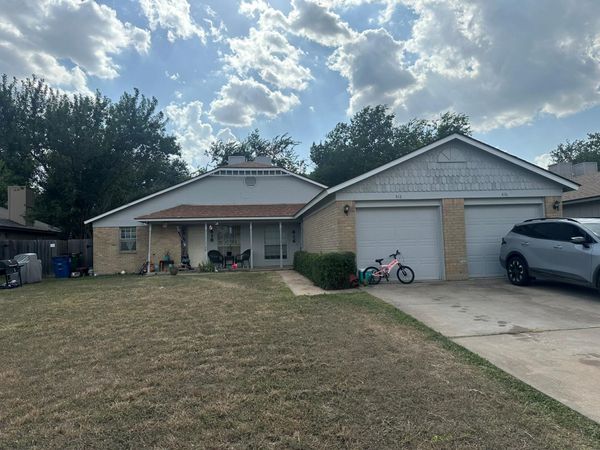 416 Greenlawn BLVD, Round Rock, TX 78664