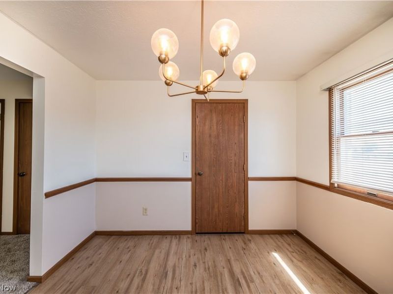 7357 Eisenhower Drive, Unit 6, Boardman, OH 44512 Photo 10
