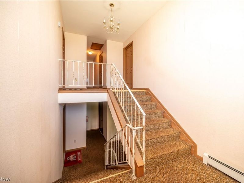 7357 Eisenhower Drive, Unit 6, Boardman, OH 44512 Photo 4