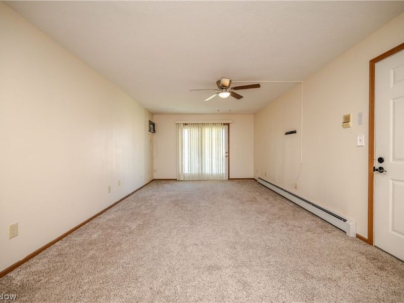 7357 Eisenhower Drive, Unit 6, Boardman, OH 44512 Photo 7
