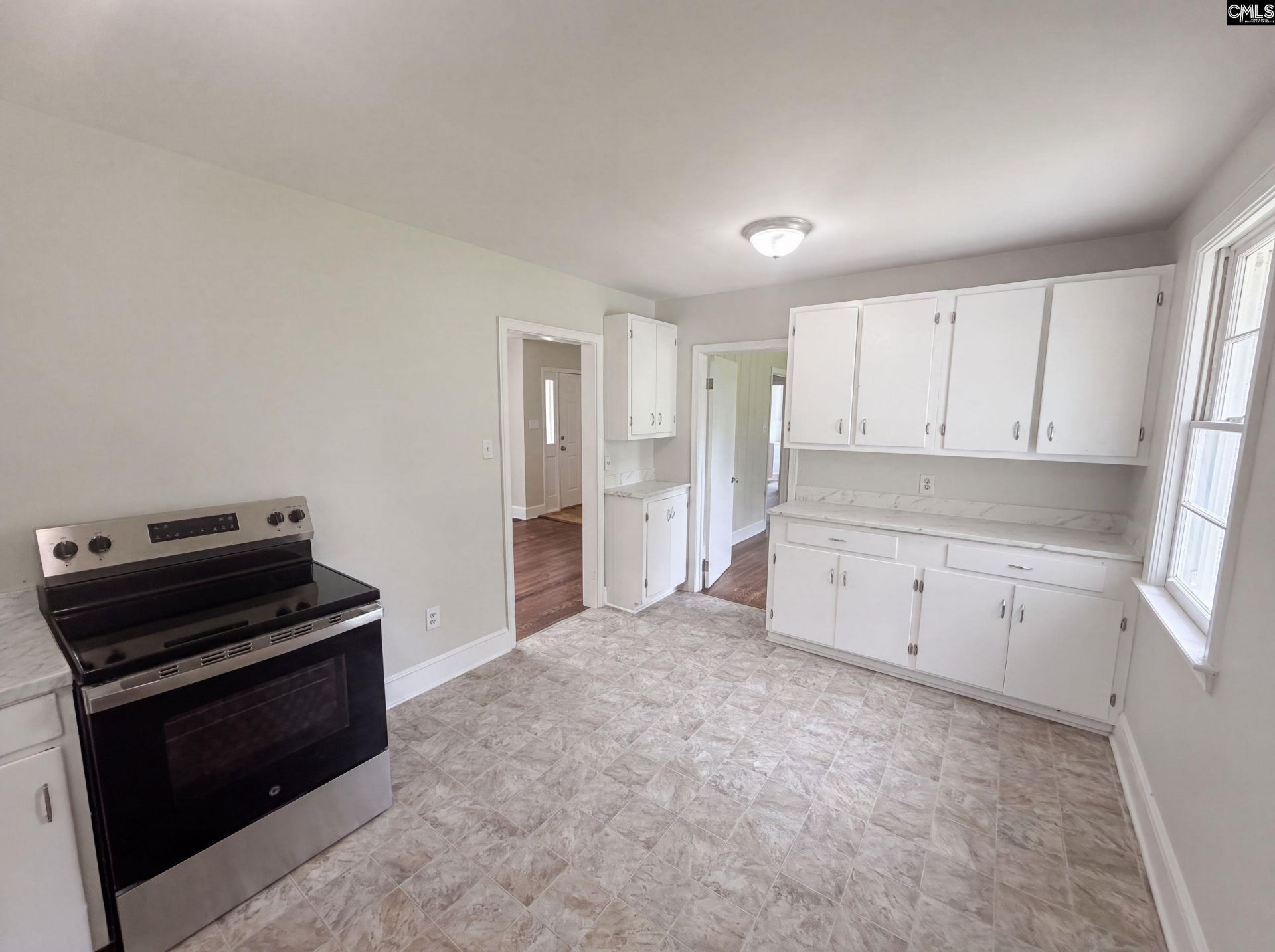 1937 Beckley Drive  Photo 7
