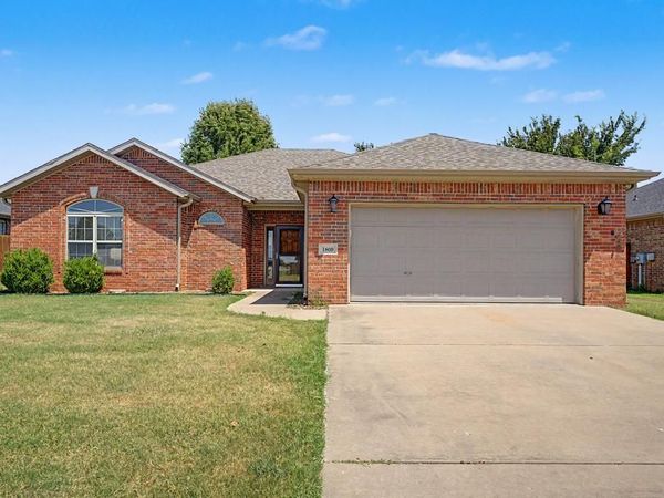 1809 SW Elington Street , Bentonville, AR 72713