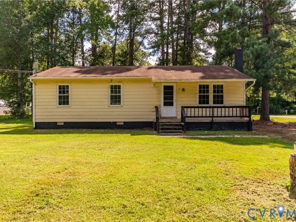 711 Luke Street , Blackstone, VA 23824