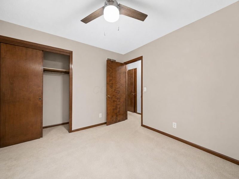 1880-1882 Fontenay Court, Columbus, OH 43235 Photo 17
