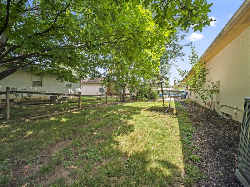 1880-1882 Fontenay Court, Columbus, OH 43235 Photo 56
