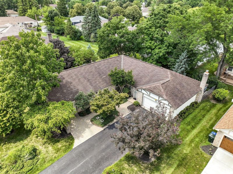 1880-1882 Fontenay Court, Columbus, OH 43235 Photo 65