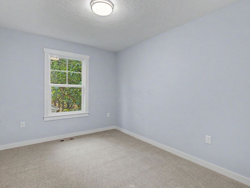 118 N Ogden Avenue, Columbus, OH 43204 Photo 36
