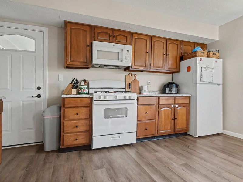 527 E 4th Street, Marysville, OH 43040 Photo 10