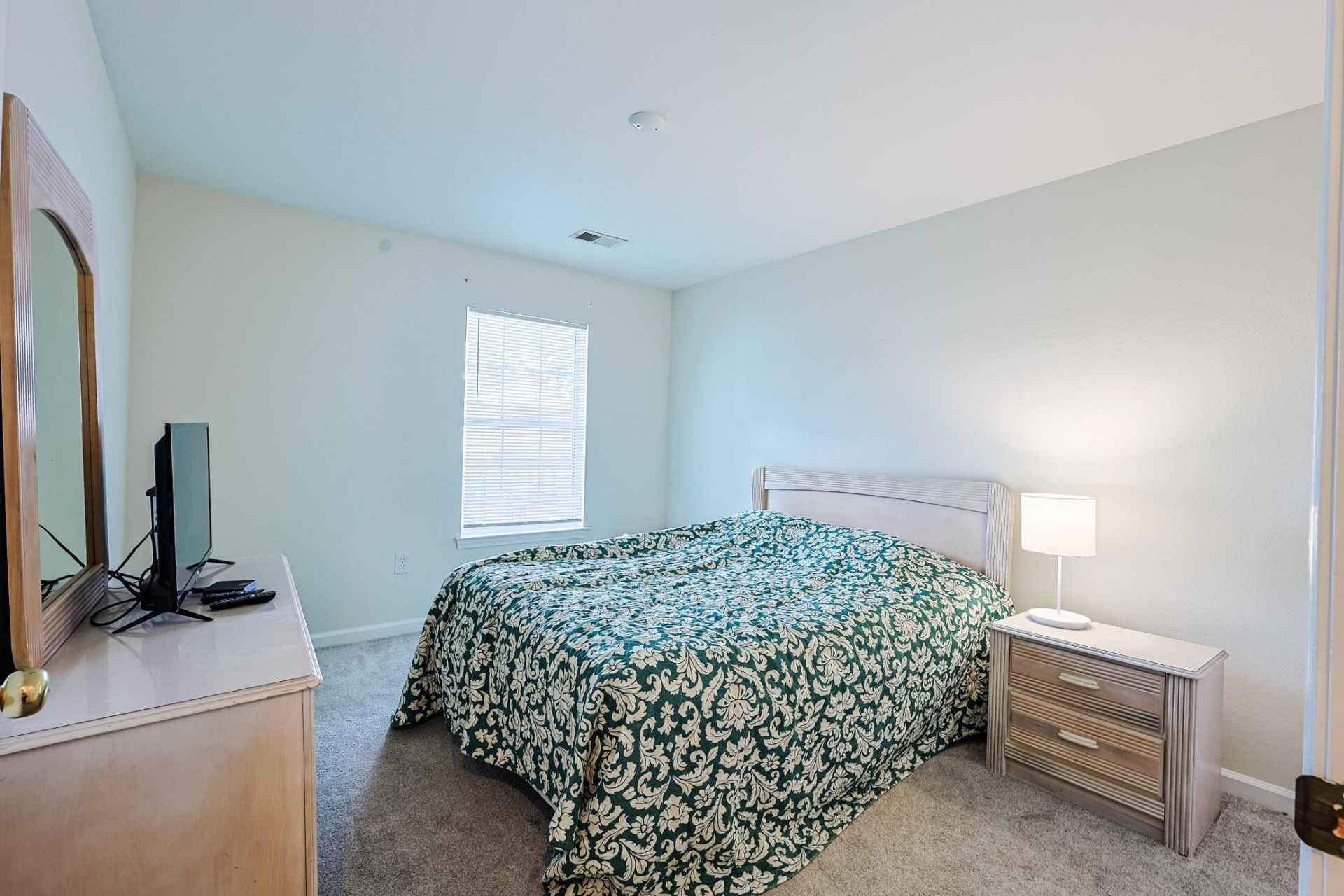1200 River Oak Dr. Photo 19