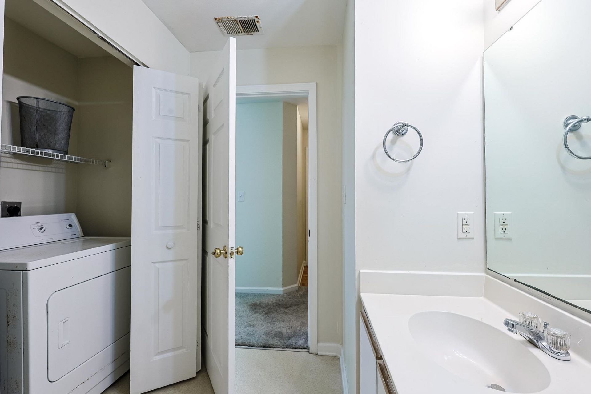 1200 River Oak Dr. Photo 22