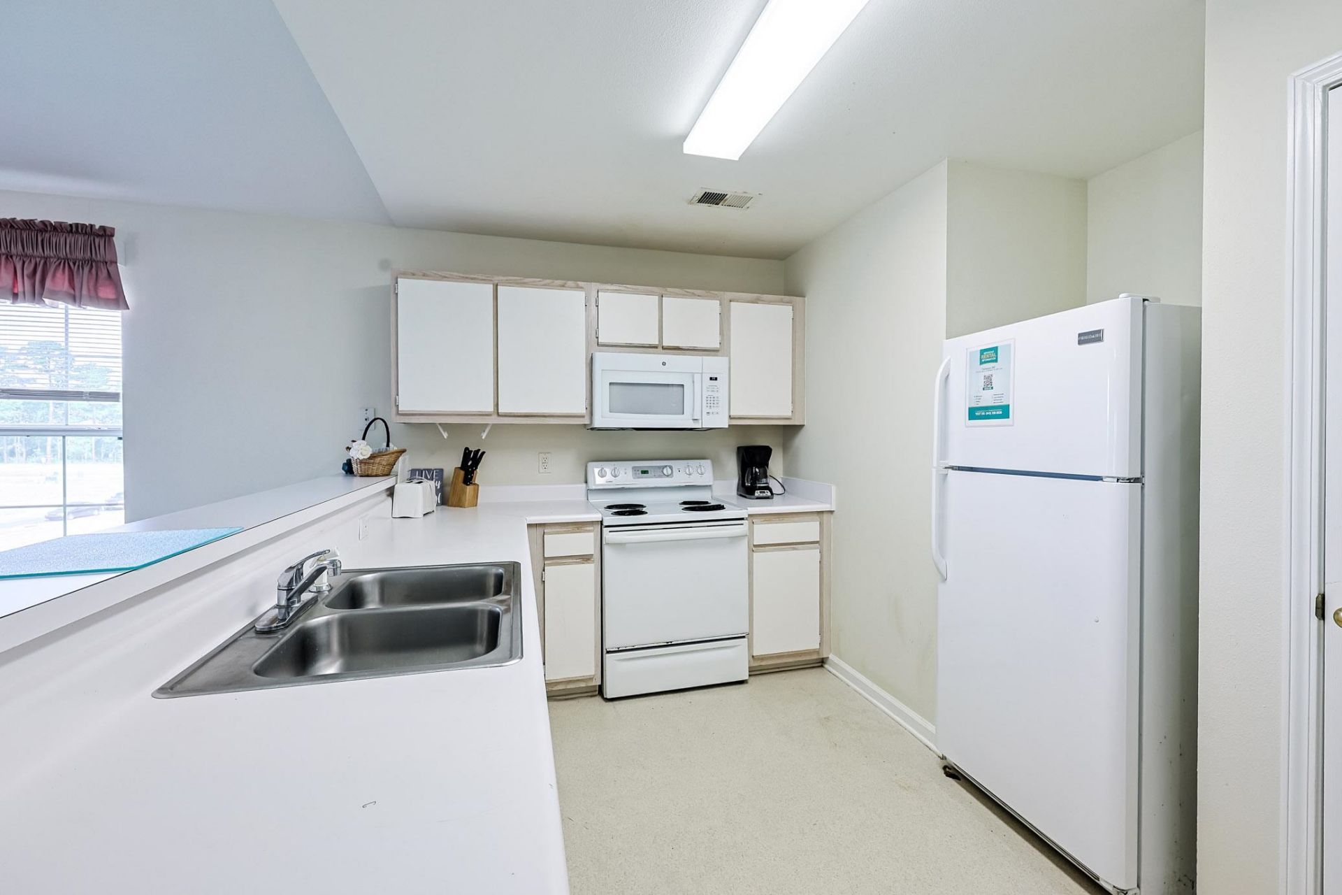 1200 River Oak Dr. Photo 8