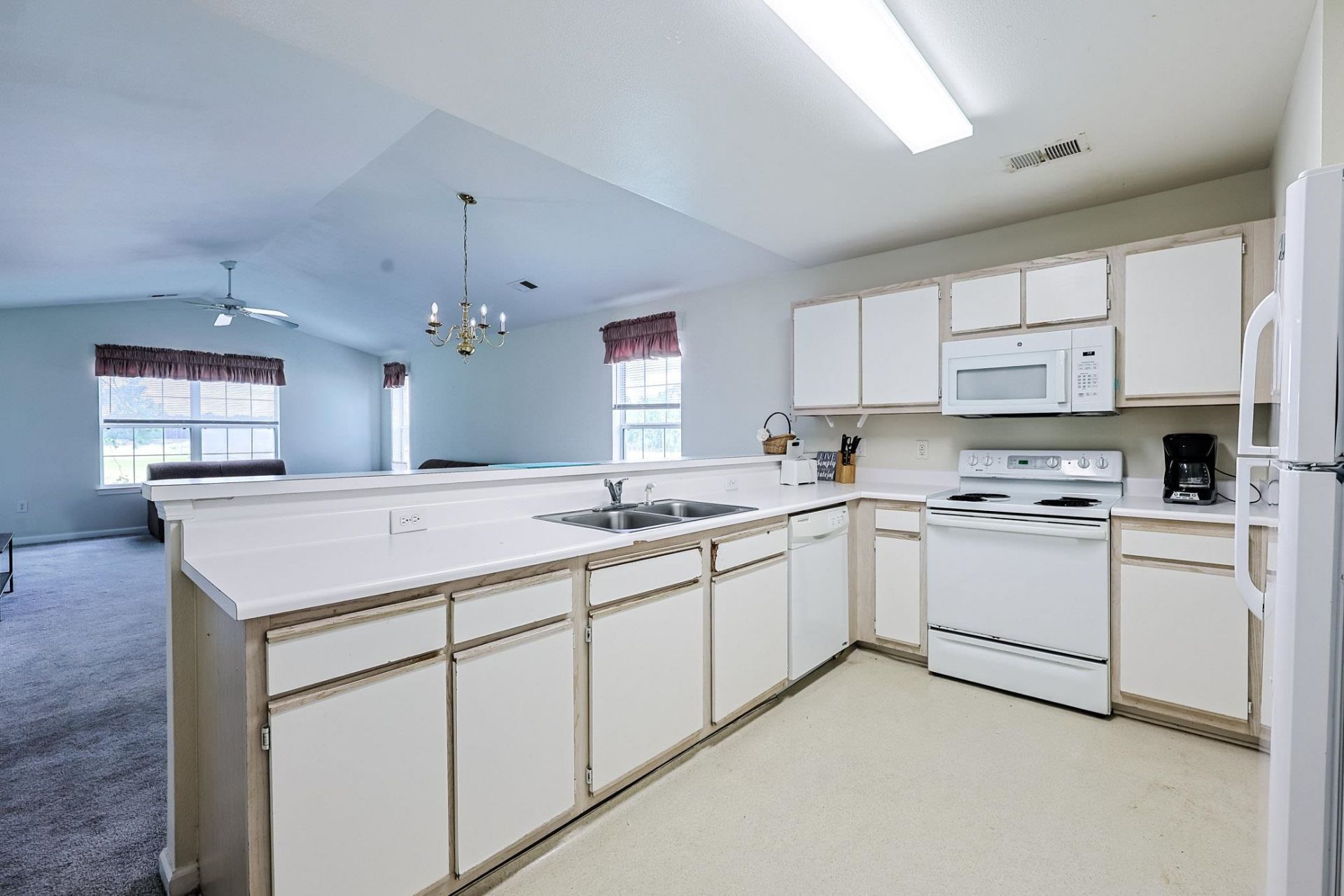 1200 River Oak Dr. Photo 9