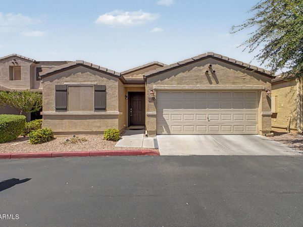 2565 E SOUTHERN Avenue, Unit 84, Mesa, AZ 85204