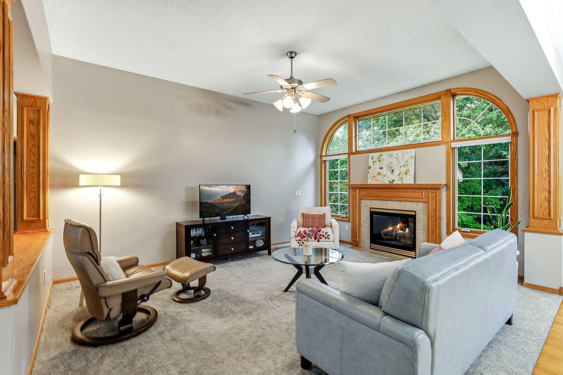 1332 126th Avenue NW Coon Rapids, MN 55448
