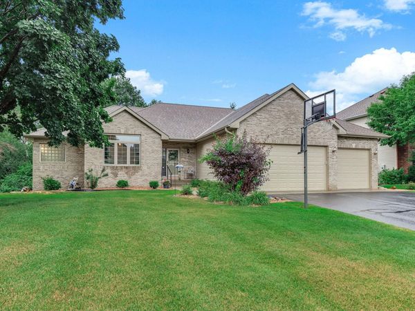 1332 126th Avenue NW, Coon Rapids, MN 55448