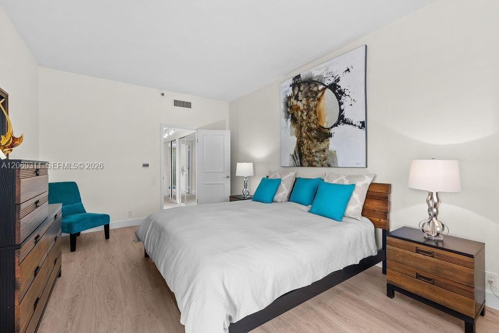 251 Crandon Blvd, Unit 325, Key Biscayne, FL 33149 Photo
