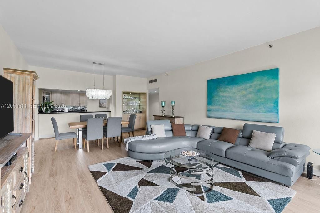 251 Crandon Blvd, Unit 325, Key Biscayne, FL 33149 Photo