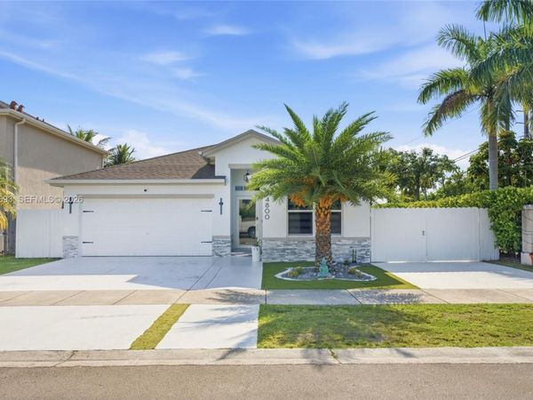 24800 SW 122nd Pl , Homestead, FL 33032