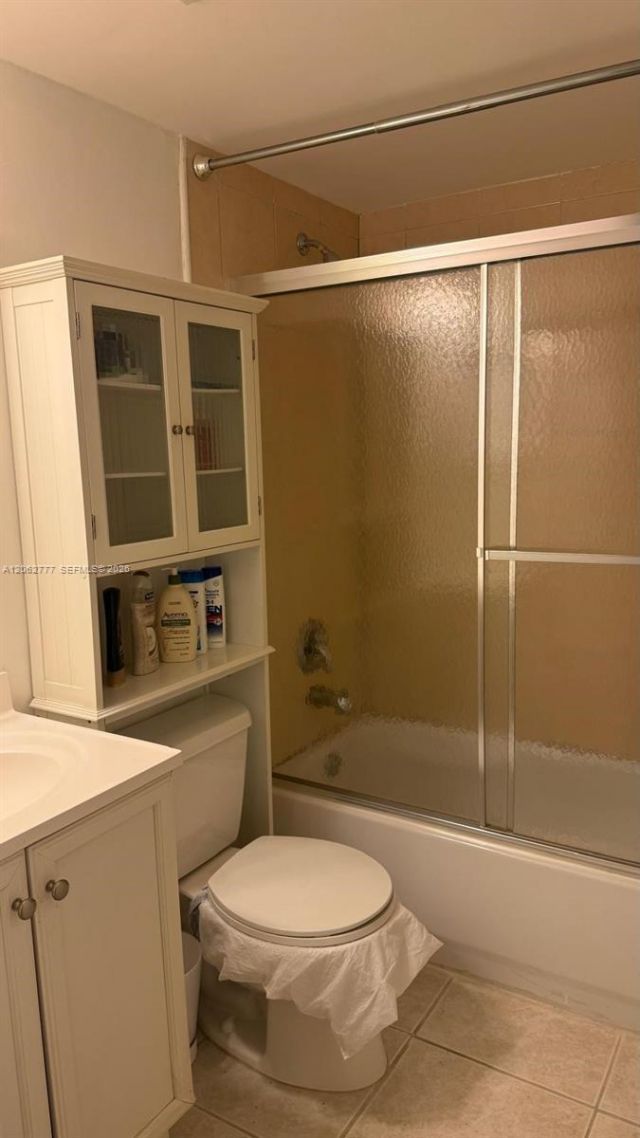 9081 Sunrise Lakes Blvd , Unit 105, Sunrise, FL 33322 Photo