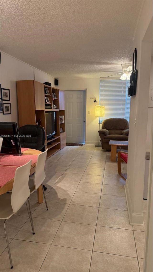 9081 Sunrise Lakes Blvd , Unit 105, Sunrise, FL 33322 Photo