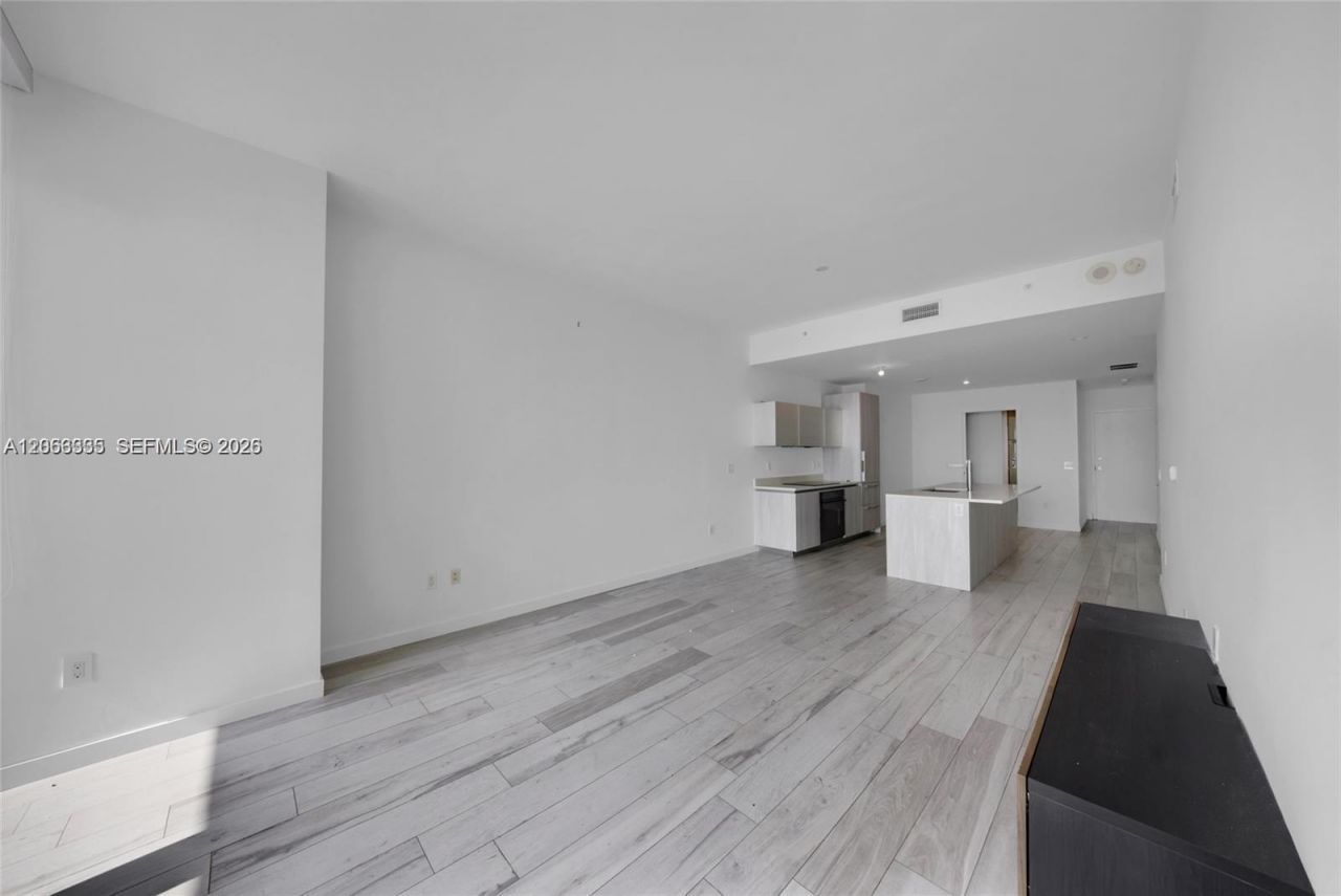 480 NE 31st St , Unit 2003, Miami, FL 33137 Photo