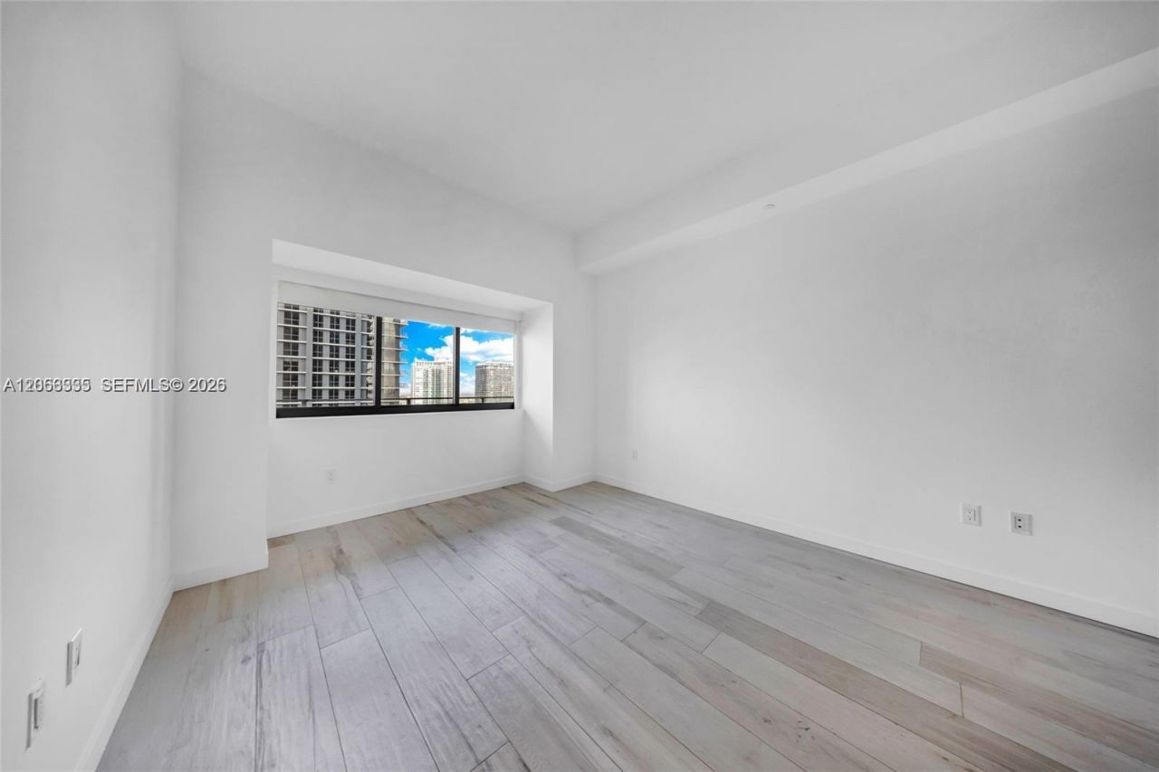 480 NE 31st St , Unit 2003, Miami, FL 33137 Photo