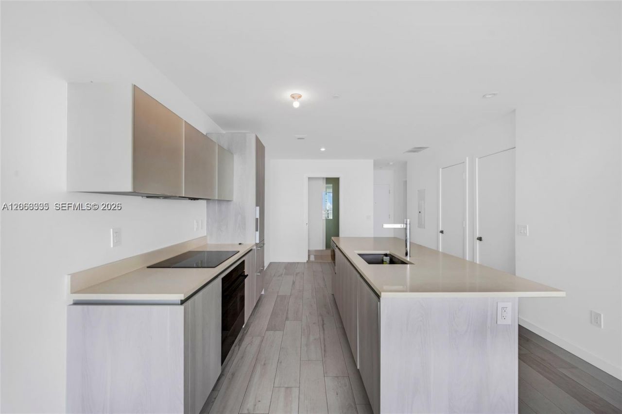 480 NE 31st St , Unit 2003, Miami, FL 33137 Photo