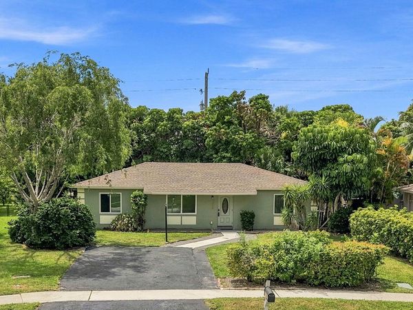 9734 Alaska Circle, Boca Raton, FL 33434