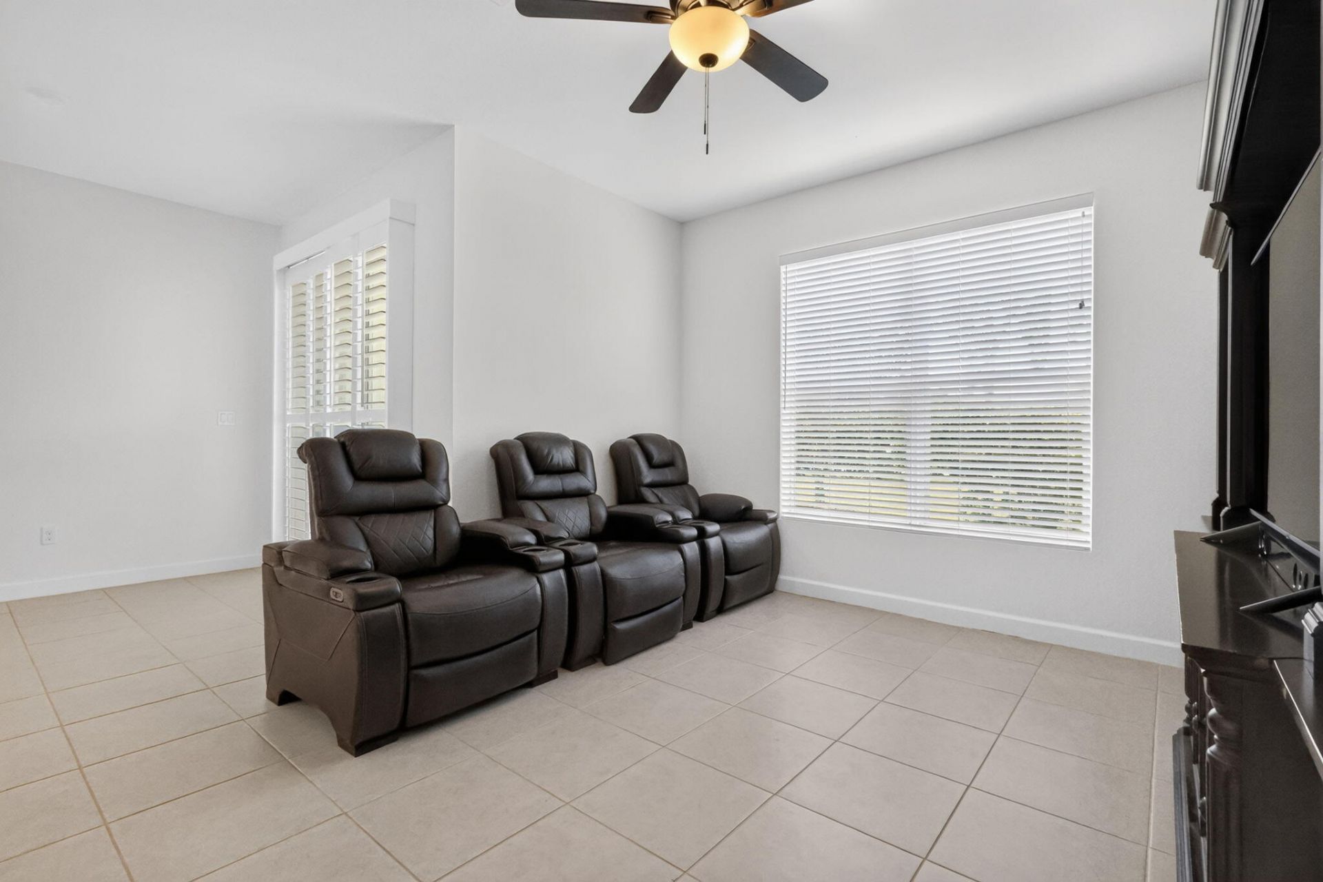 4168 Lagoon Shore Drive, Lake Worth, FL 33467 Photo