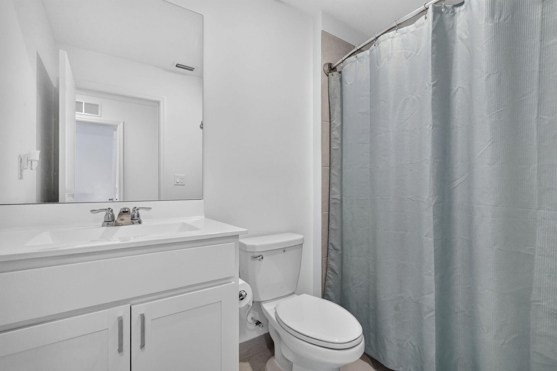 4168 Lagoon Shore Drive, Lake Worth, FL 33467 Photo