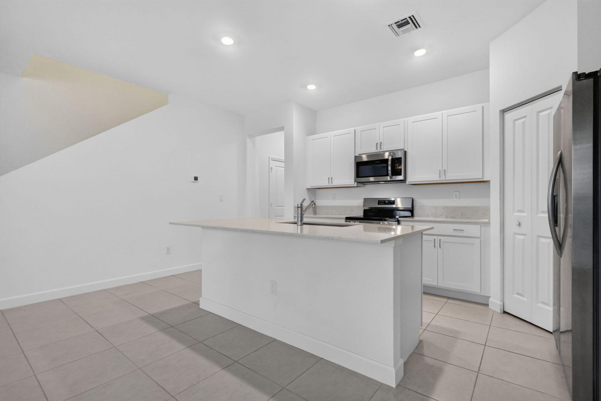 4168 Lagoon Shore Drive, Lake Worth, FL 33467 Photo
