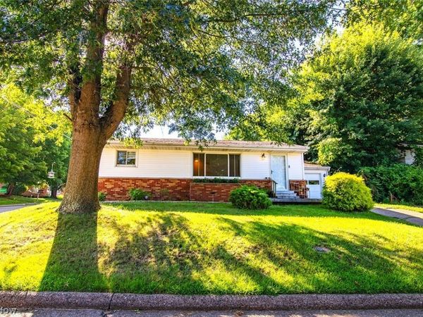 5608 6th Avenue, Vienna, WV 26105