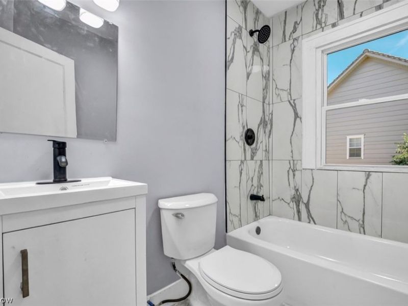 11508 Ablewhite Avenue, Cleveland, OH 44108 Photo 42