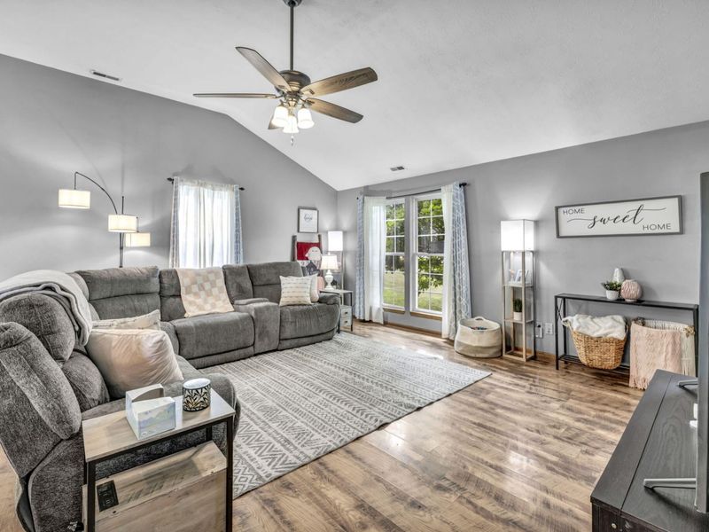 909 Mcdowell Street, Xenia, OH 45385 Photo 6