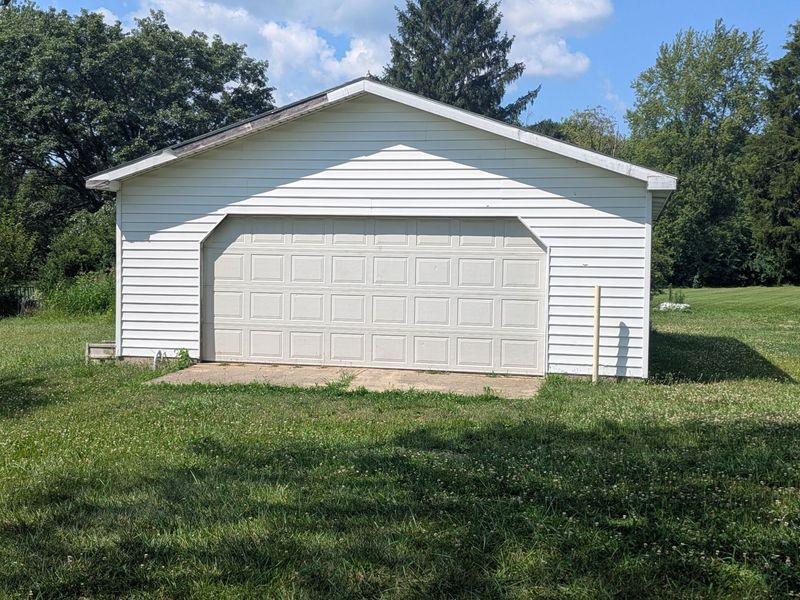 2194 W Blee Road, Springfield, OH 45502 Photo 17