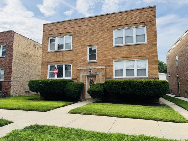 2626 W Balmoral Avenue , Unit 201, Chicago, IL 60625