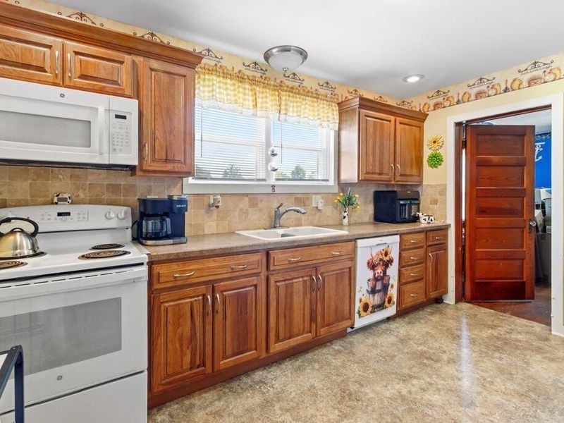 242 Boving Road , Lancaster, OH 43130 Photo 16