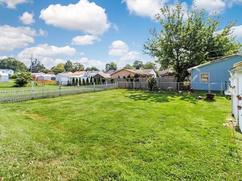 242 Boving Road , Lancaster, OH 43130 Photo 24