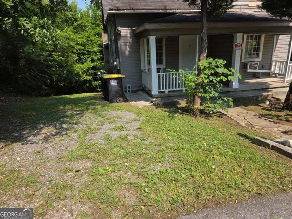 215 NE Smith Street NE, Unit A/B, Rome, GA 30161