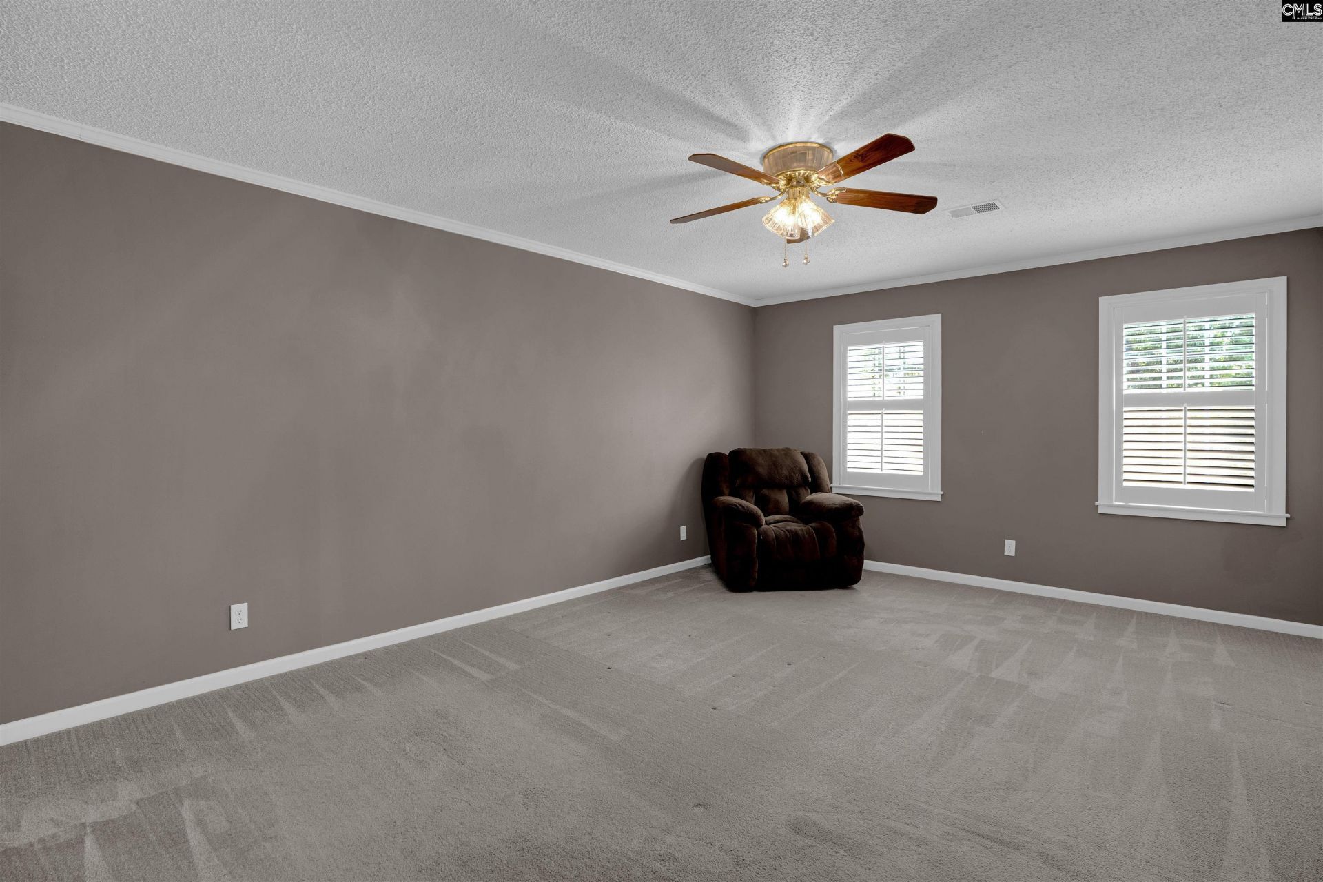 206 Quill Court Photo 32