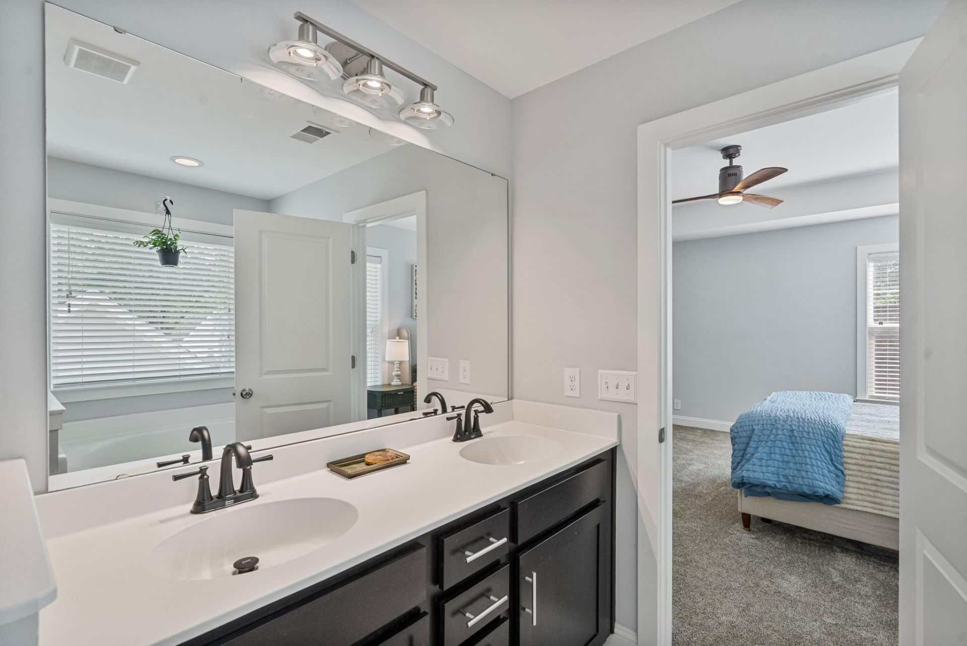112 Turner Field Way Photo 55