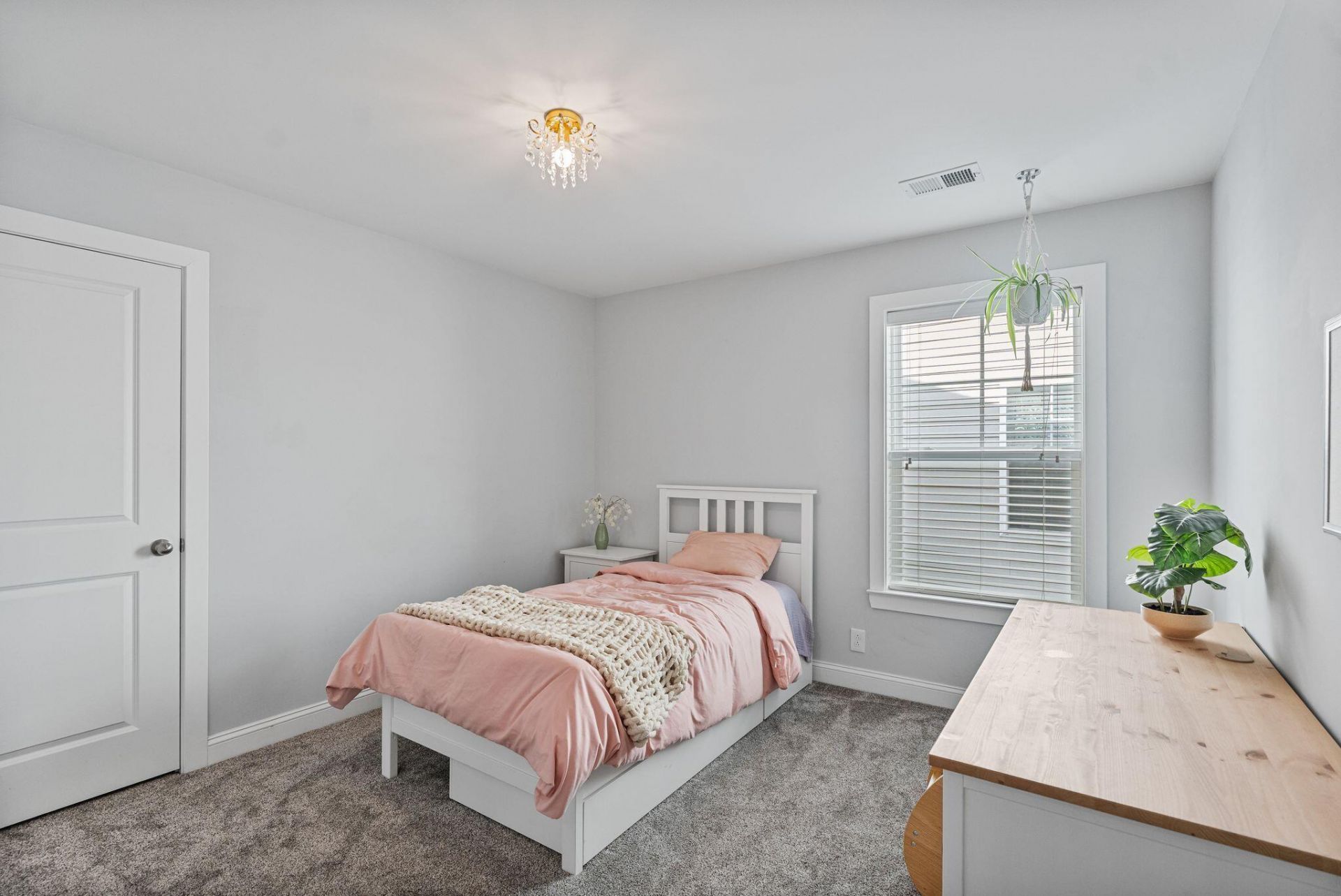 112 Turner Field Way Photo 71