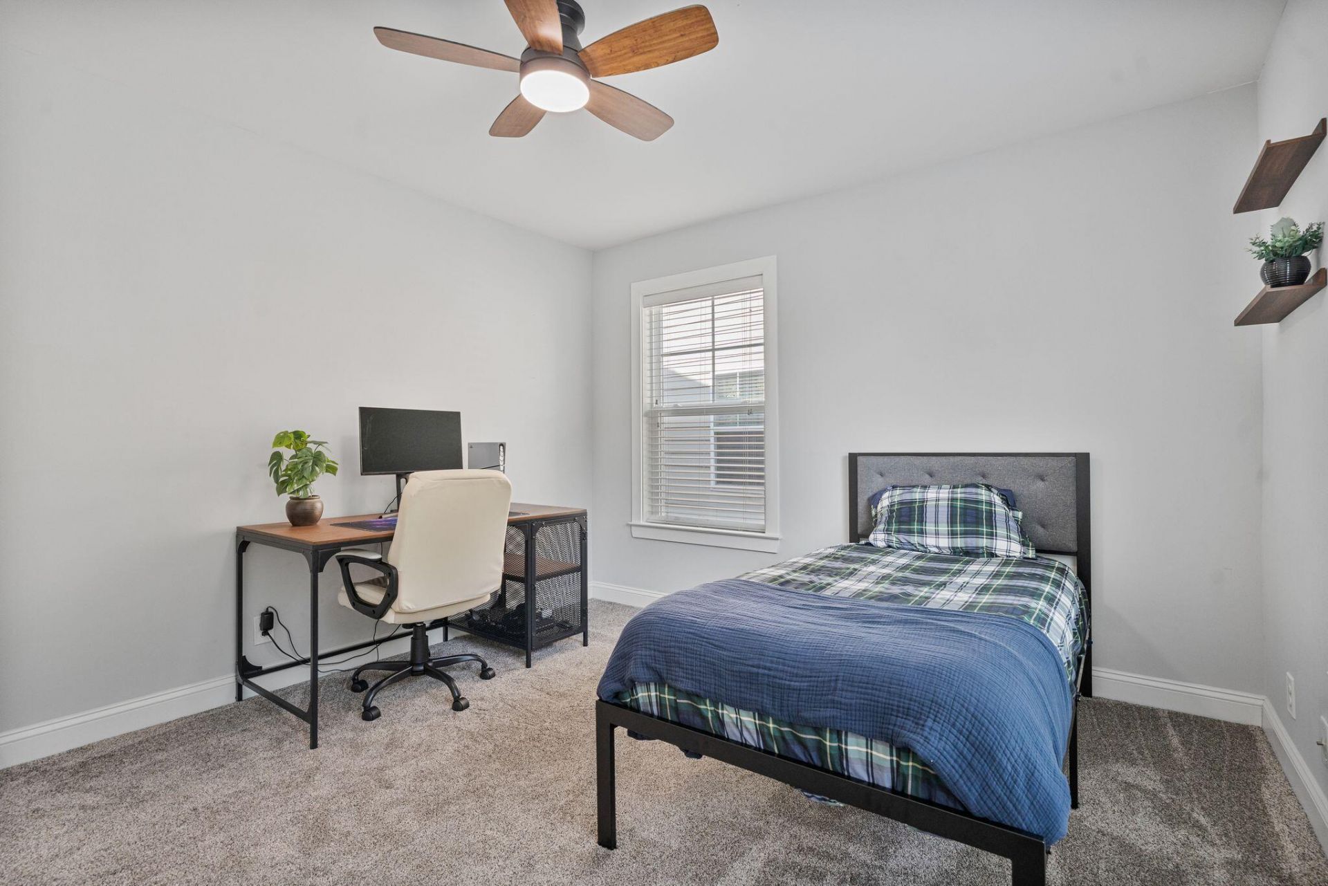 112 Turner Field Way Photo 73