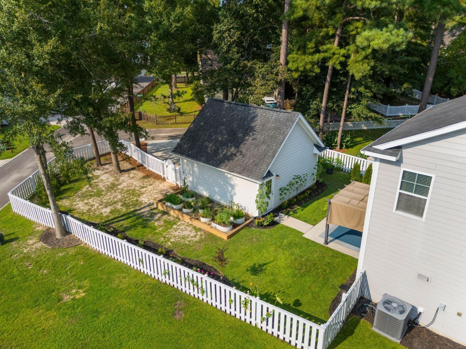 112 Turner Field Way Photo 97
